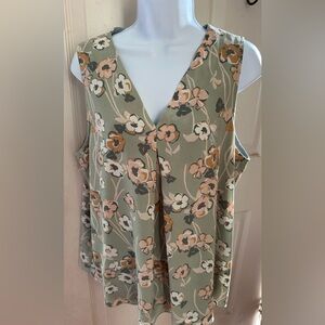 Sleeveless floral tank size X Large